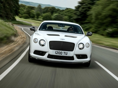 El poderoso Bentley Continental GT3-R