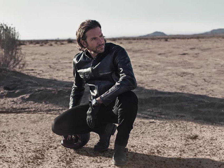 Bradley Cooper, IWC y una fascinante aventura en moto