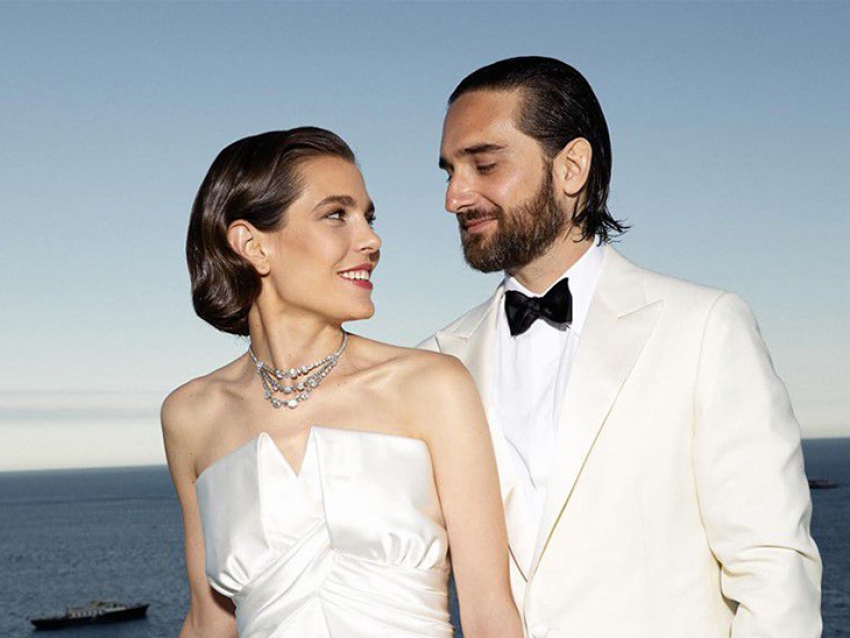 El lujoso look de Charlotte Casiraghi en su boda