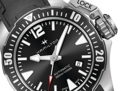 Close Up Hamilton Khaki Navy Frogman