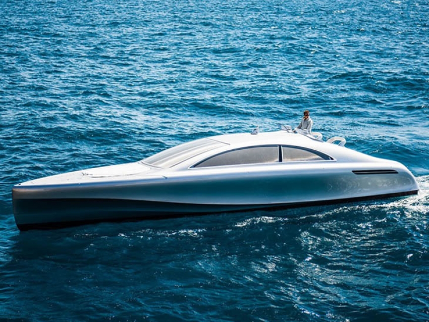 El lujoso yate Arrow 460 - Granturismo diseñado por Mercedes-Benz