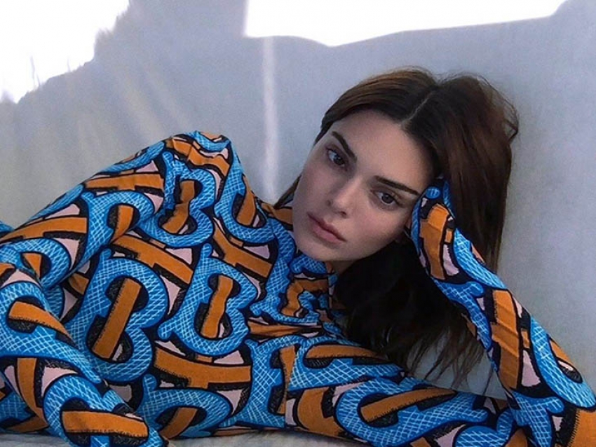 Kendall Jenner presenta la nueva colección de verano de Burberry