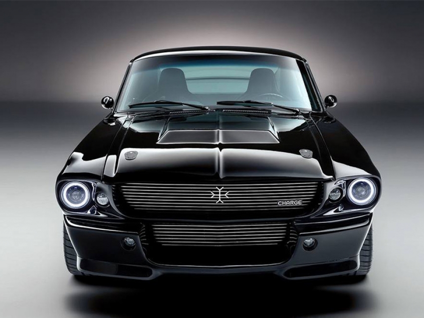 Un legendario Mustang de 1960 regresa en versión eléctrica