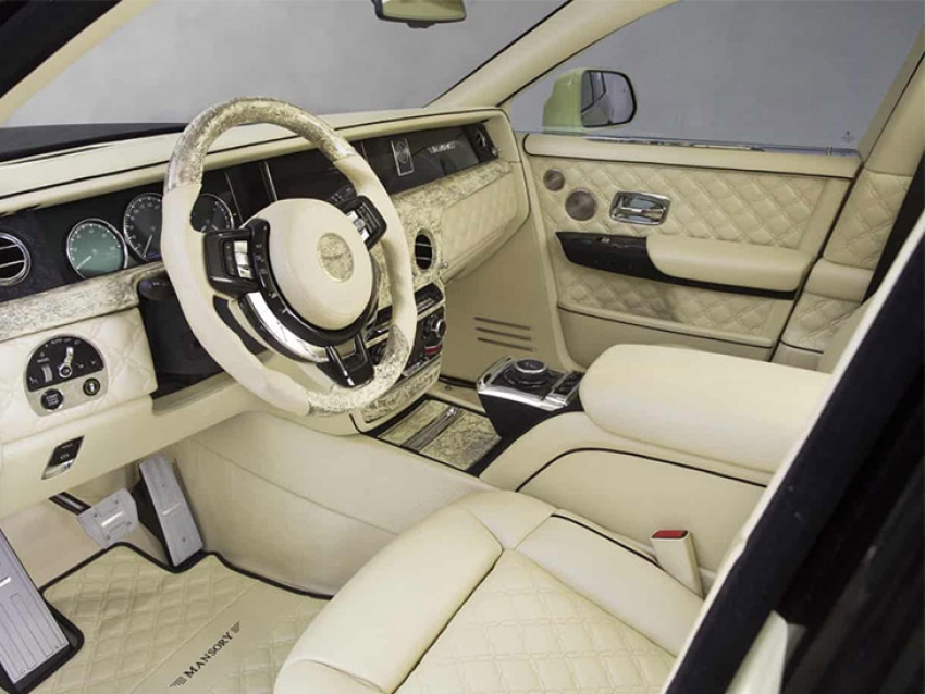 Drake se compró un Rolls Royce de US$ 700.000 dólares