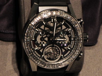 Tag Heuer presenta el lujoso Carrera Heuer-02T con bisel de diamantes