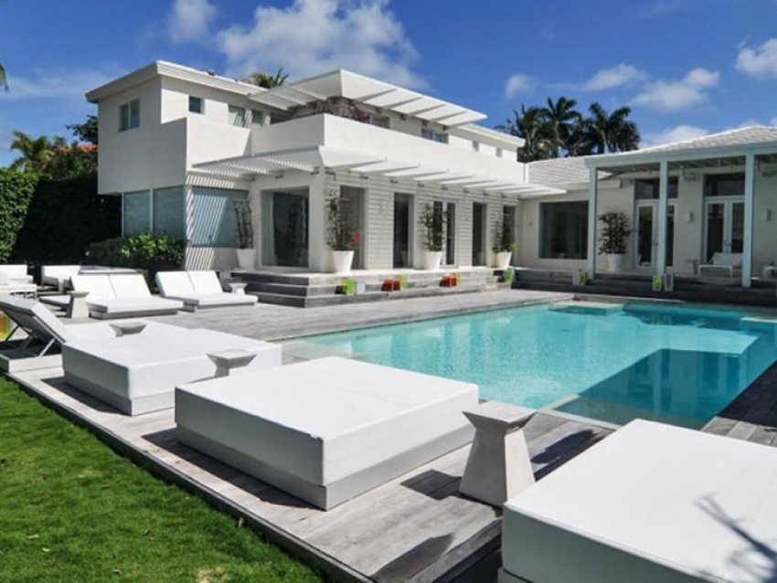 Shakira puso en venta su mansión en Miami