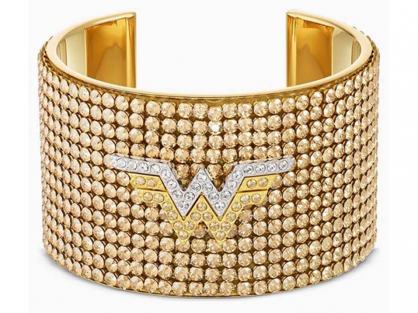 Swarovski va al cine con las lujosas joyas X Wonder Woman