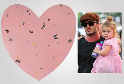David Beckham le compra una pintura a su hija Harper